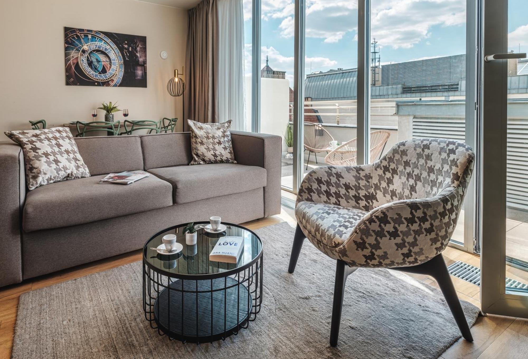 Vn17 Rooftop Suites By Adrez ปราก ภายนอก รูปภาพ